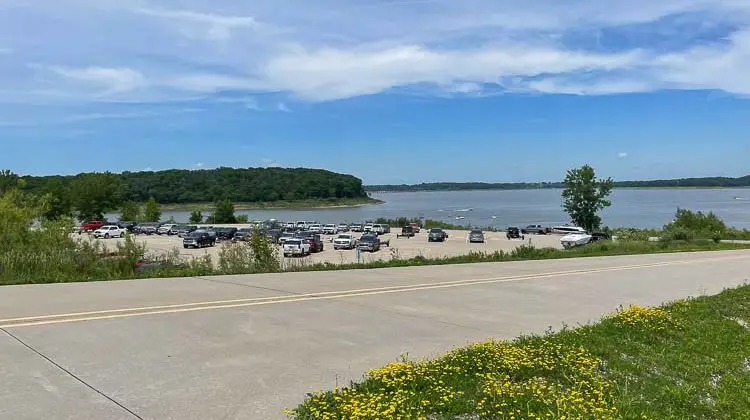 Parking at west boat ramp
