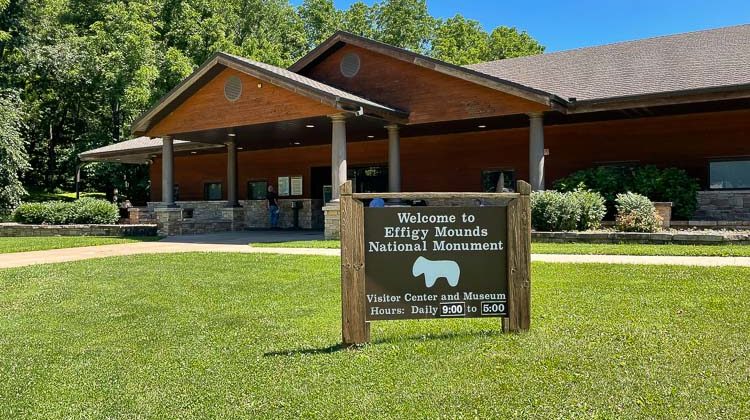 Effigy Mounds National Monument Visitor Center