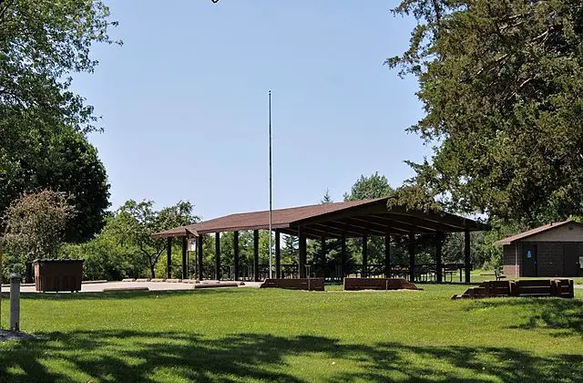 West Lake Park Shelter
