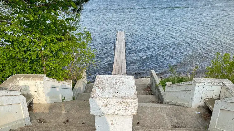 Stairs to Big Spirit Lake
